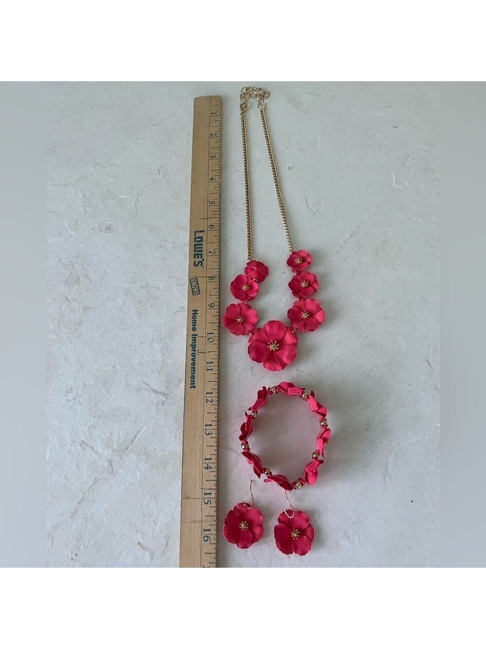 ROSE Necklace Bracelet Earring Set Gold-toned Floral Center and Hardware OS - Picture 5 of 5